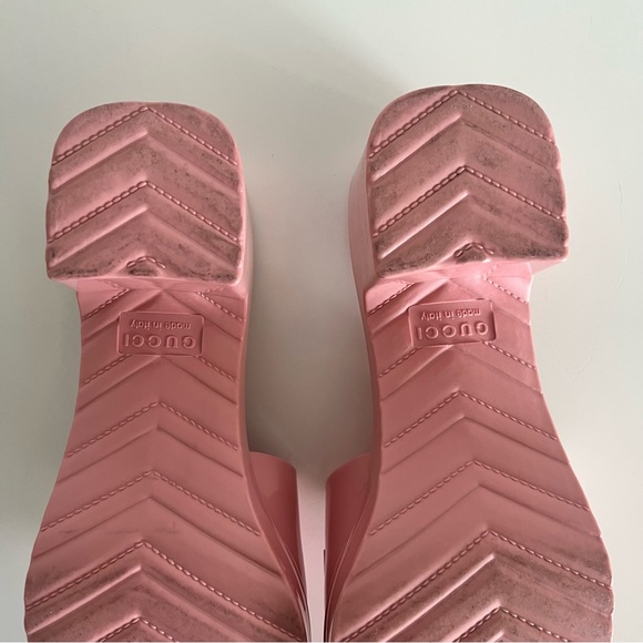Pink Rubber Gucci Heeled Sandals - Picture 3 of 10